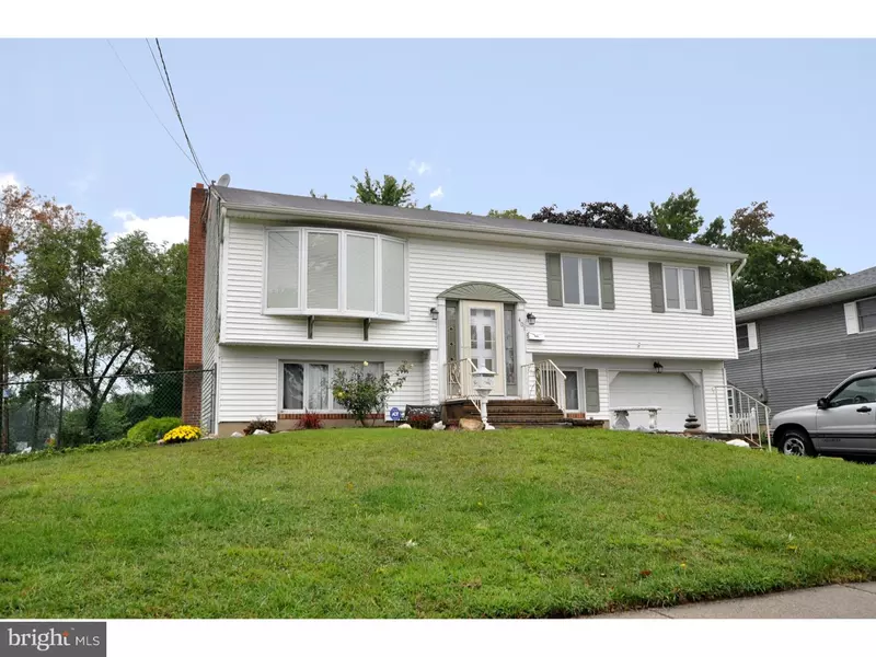 401 HILLCREST AVE, Blackwood, NJ 08012