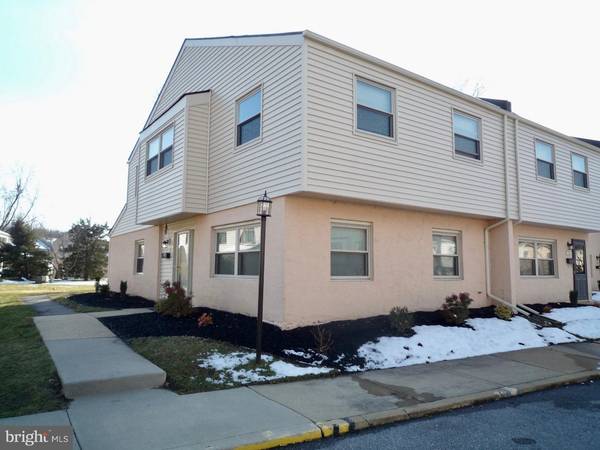 2109 CHELMSFORD CIR, Newark, DE 19713