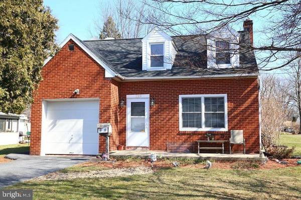 319 MILLERSVILLE RD, Lancaster, PA 17603