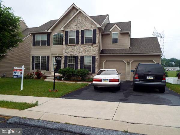 6013 BAYBERRY AVE, Manheim, PA 17545