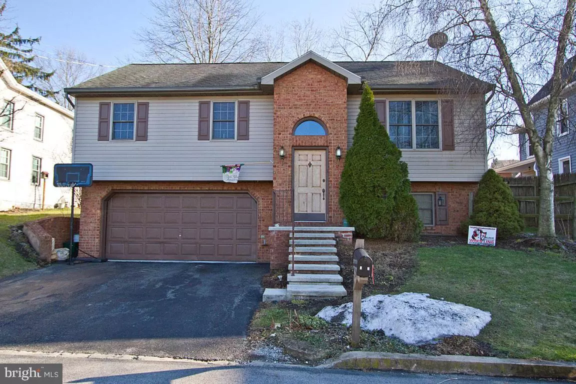 Mountville, PA 17554,24 E NEW ST