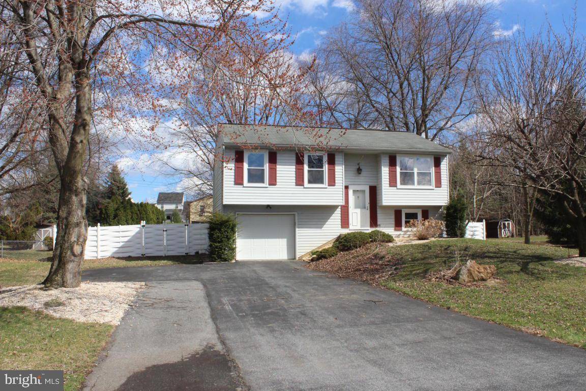 Landisville, PA 17538,415 HOLLYANN DR