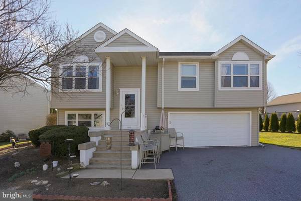 305 AMANDA CT, Marietta, PA 17547