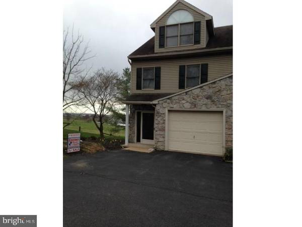 32 LAUREL RDG, Leola, PA 17540