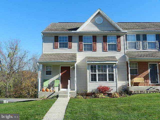 153 COUNTRY RIDGE DR, Red Lion, PA 17356