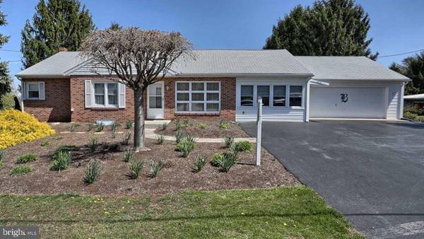 6221 OLD CARLISLE RD, Dover, PA 17315