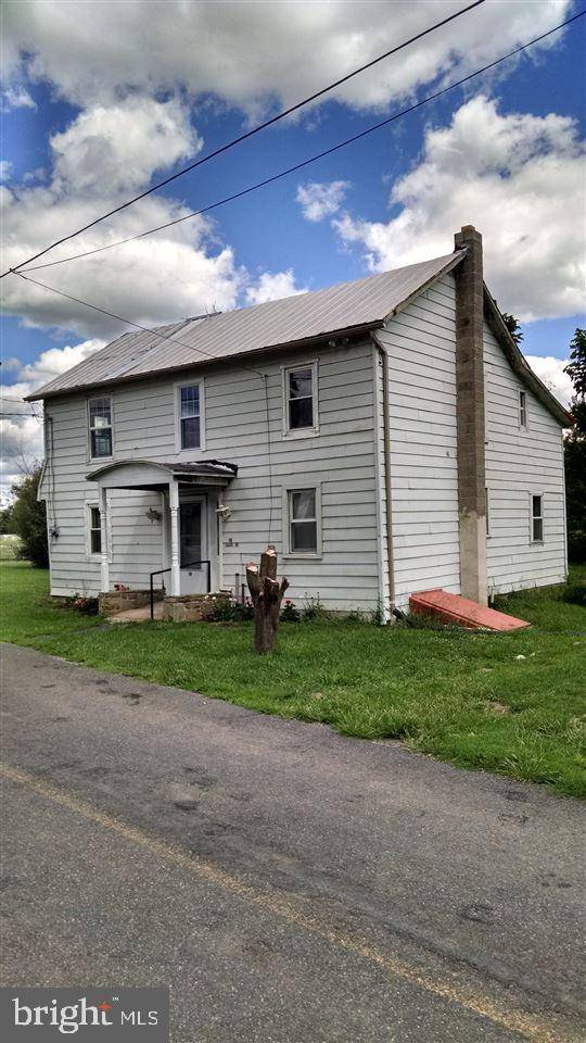 16 DAGUE RD, Littlestown, PA 17340