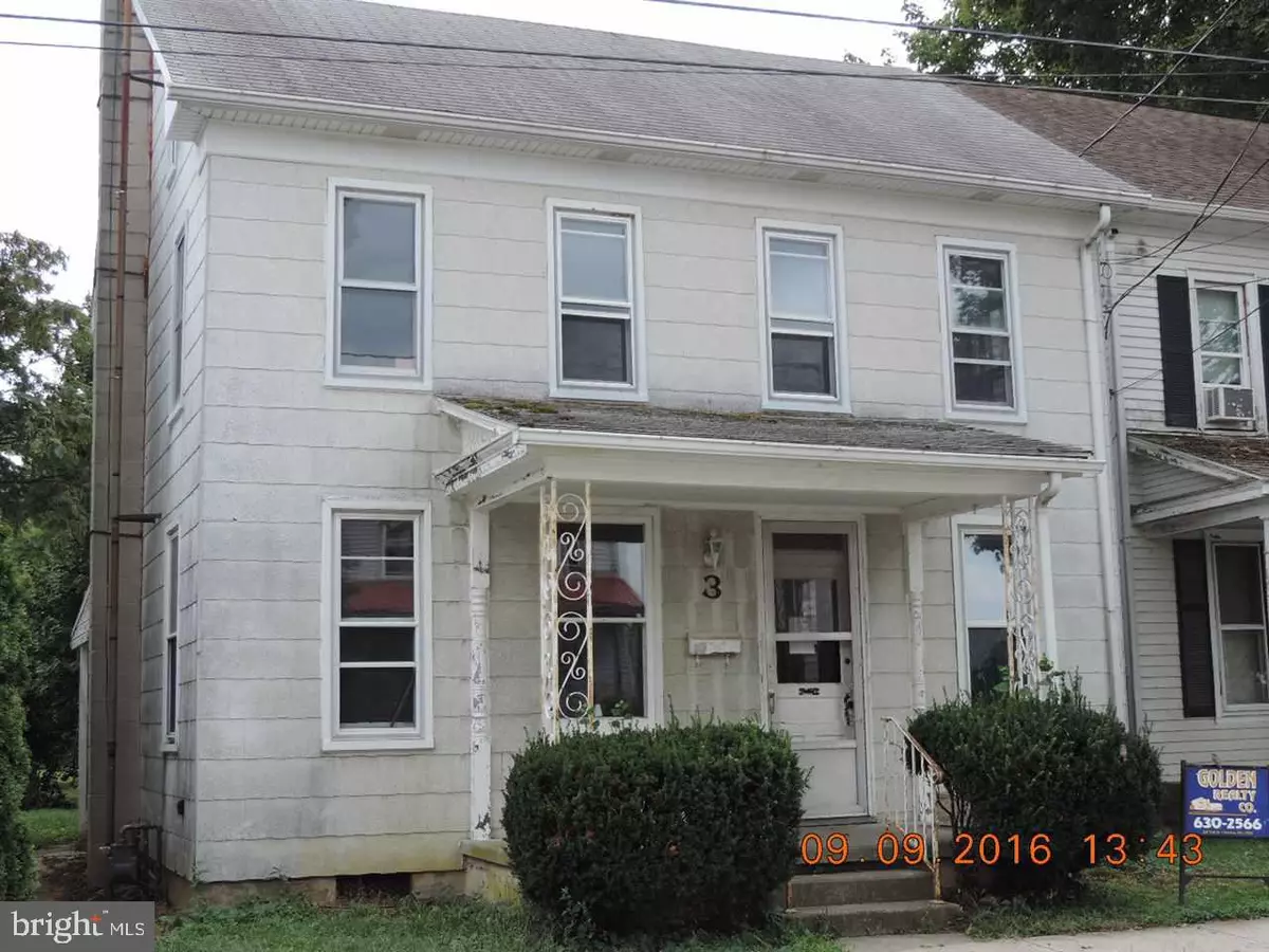 Hanover, PA 17331,3 CHARLES AVE