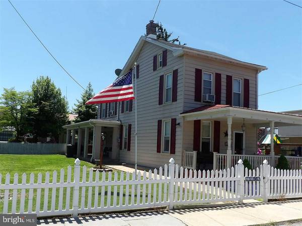 423 WALNUT ST, Wrightsville, PA 17368