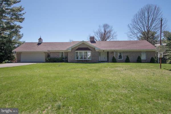 11 MONROE LN, Duncannon, PA 17020