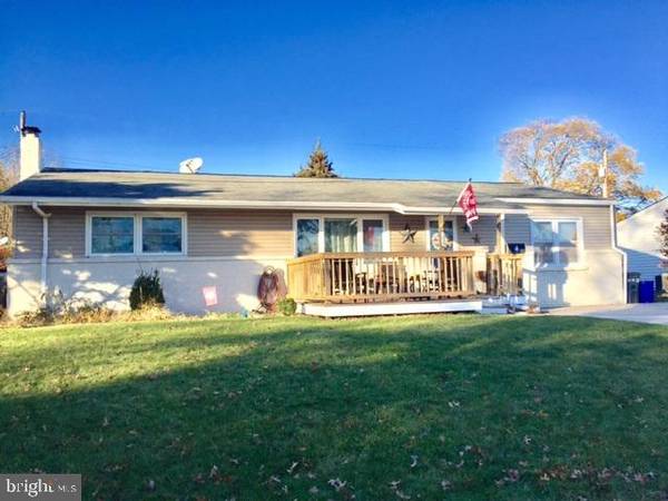 3434 HAWTHORNE DR, Camp Hill, PA 17011