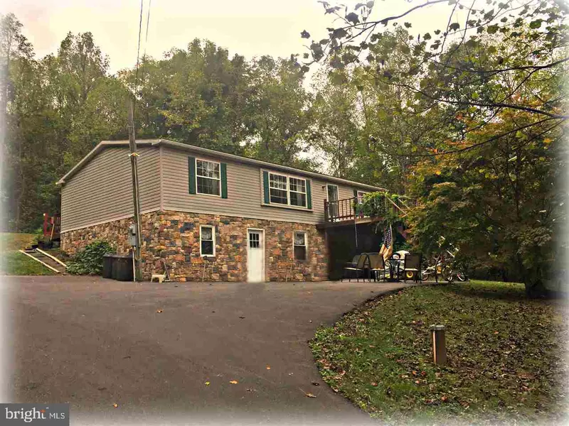 1189 ROCKLAND RD, Mifflintown, PA 17059