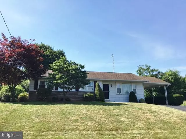 140 CRAWFORD DR, Mifflintown, PA 17059