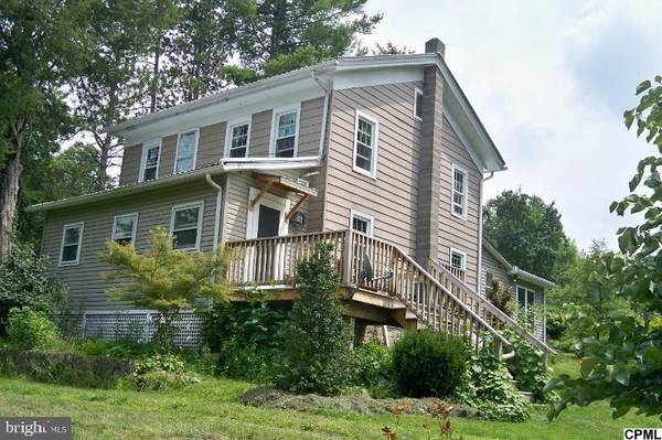 104 MOUNTAIN RD, Beaver Springs, PA 17812