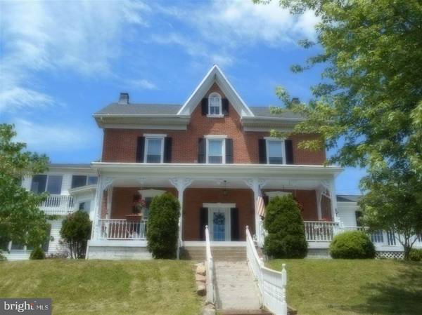 404 LINCOLN ST, Duncannon, PA 17020