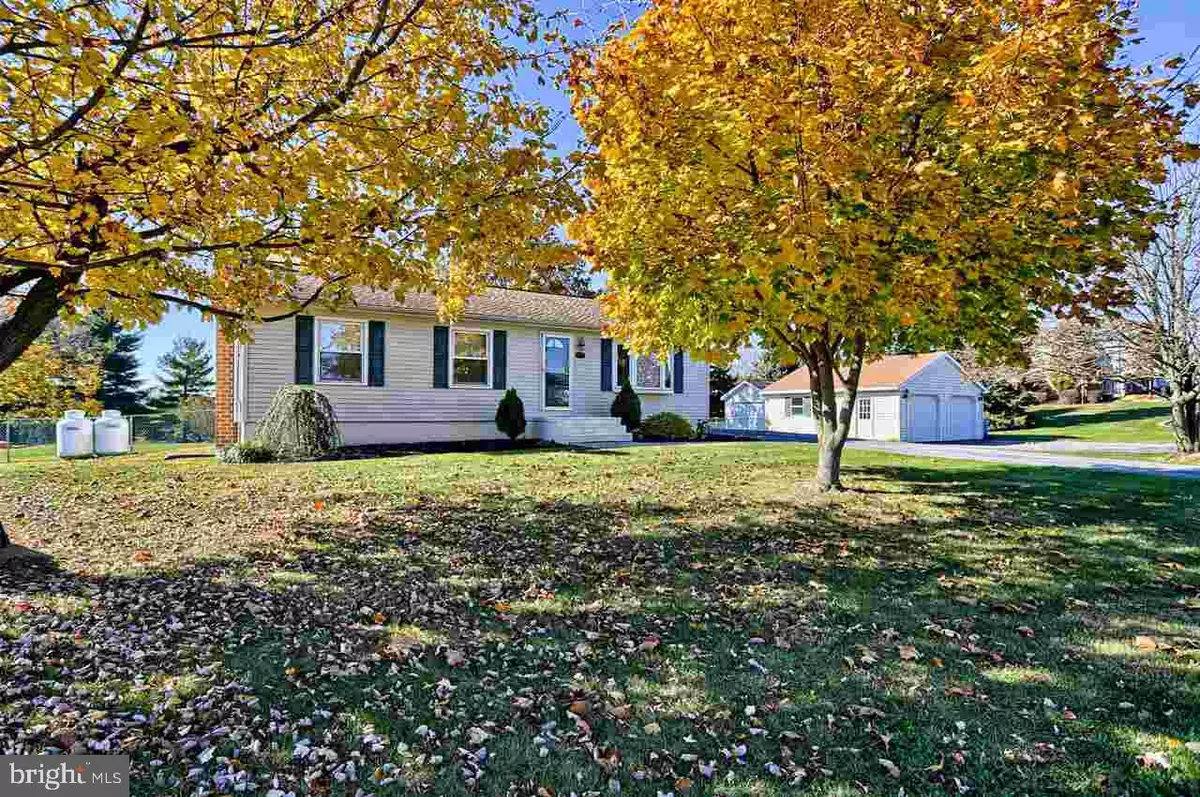 Hanover, PA 17331,2181 OAKWOOD DR