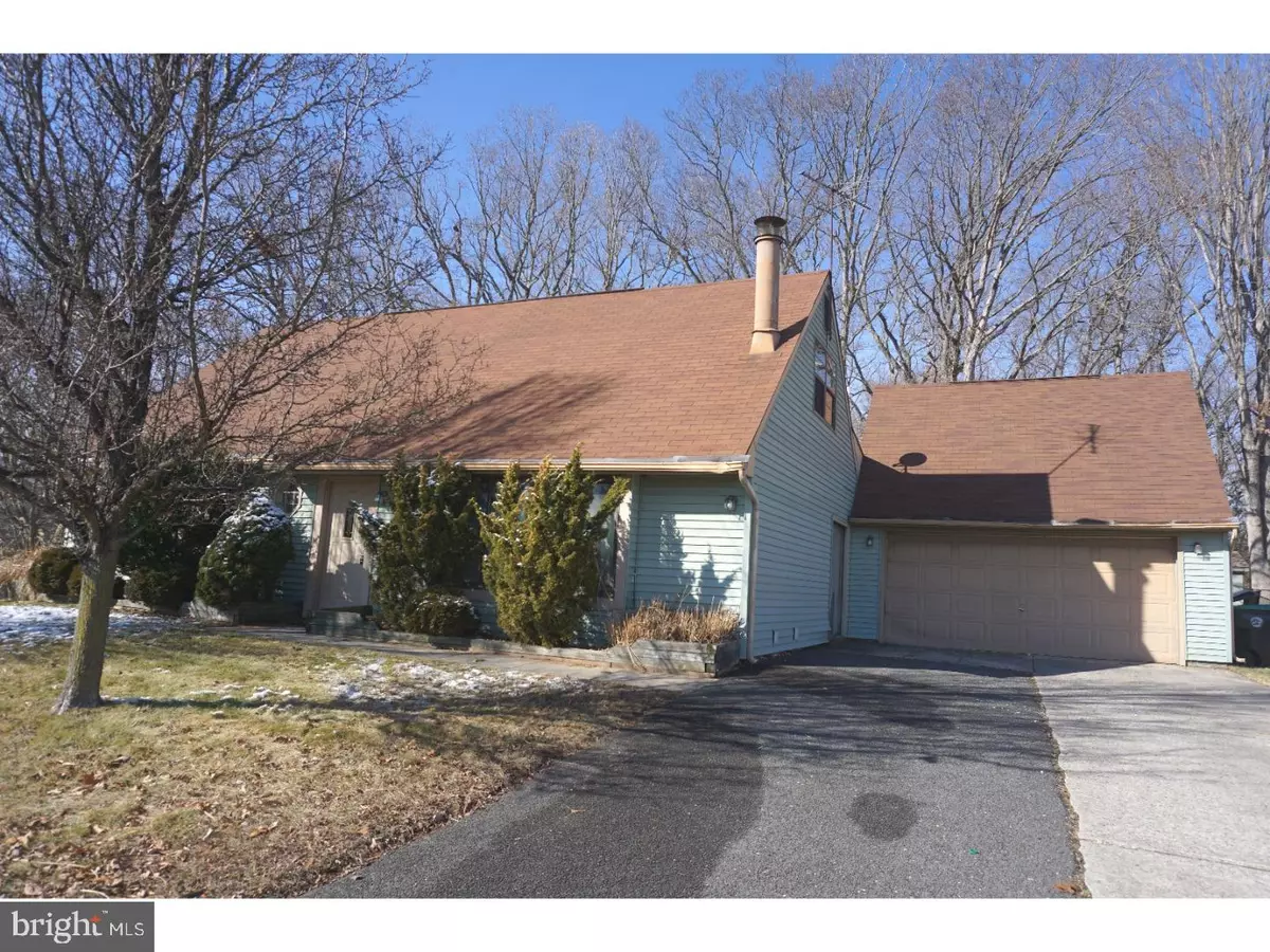 Sicklerville, NJ 08081,24 IVY LN