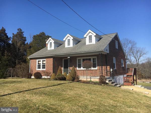 2959 KUTZTOWN RD, East Greenville, PA 18041