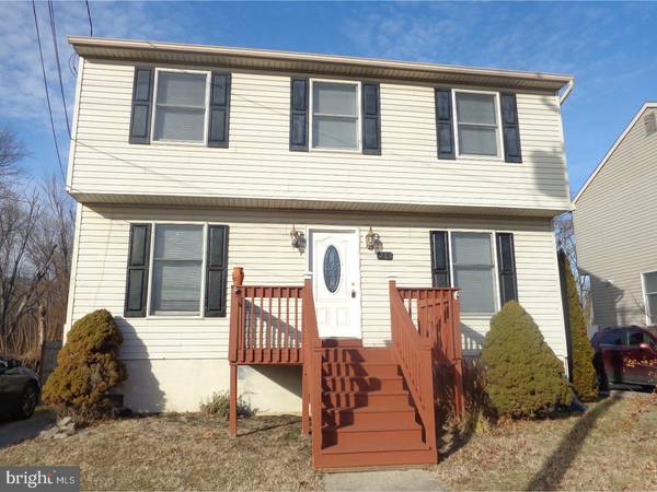 759 E BROAD ST, Gibbstown, NJ 08027