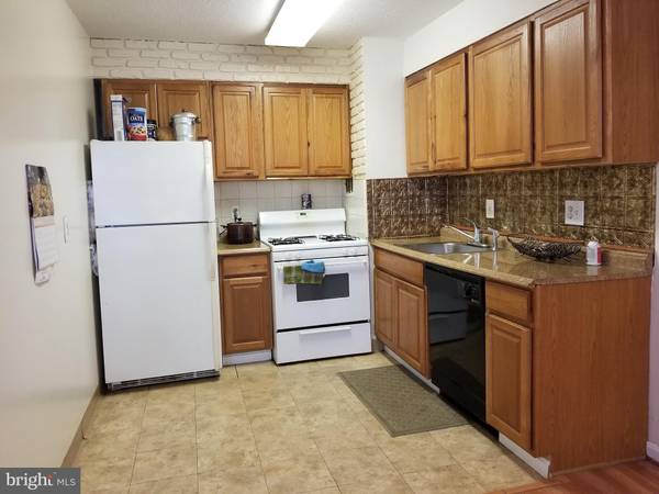 1832 METZEROTT RD #102, Adelphi, MD 20783