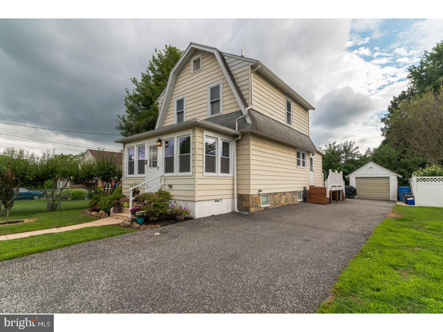 Brookhaven, PA 19015,21 PRESTON RD