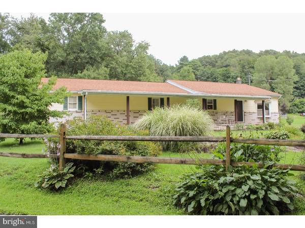 21 BIRCH LN, Pottsville, PA 17901