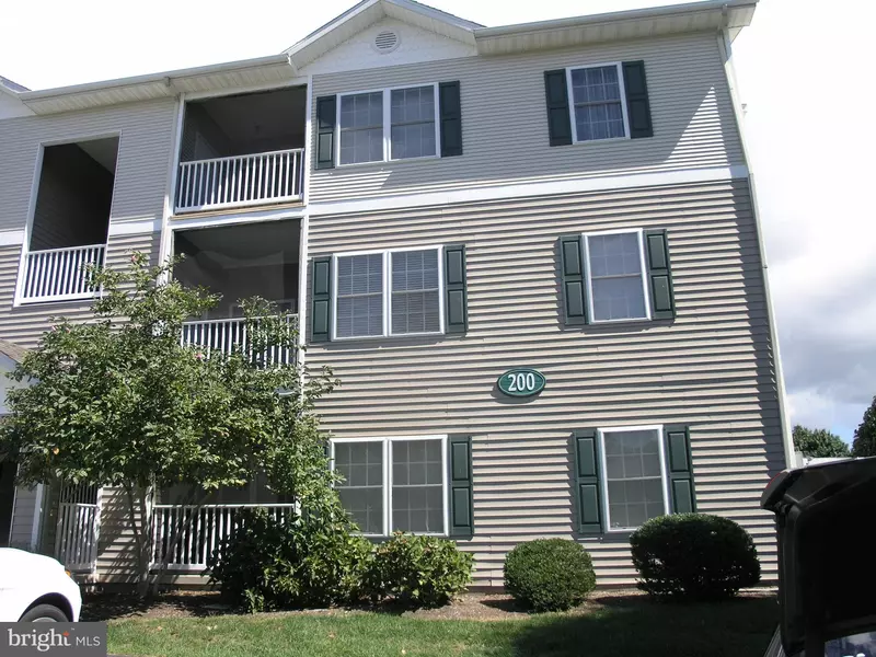 200 PEBBLE DR #206, Rehoboth Beach, DE 19971