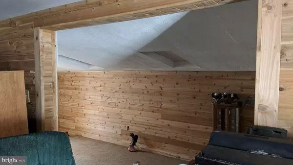 St Leonard, MD 20685,6215 LONG BEACH DR