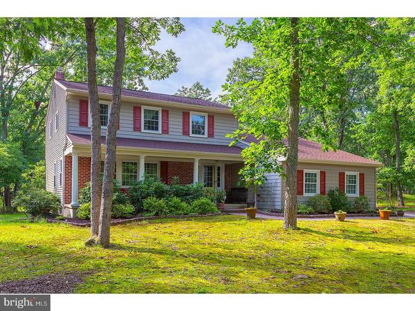 1003 SHAWNEE LN, Shamong, NJ 08088