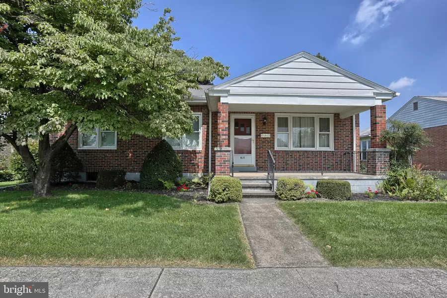 631 W WALNUT ST, Palmyra, PA 17078