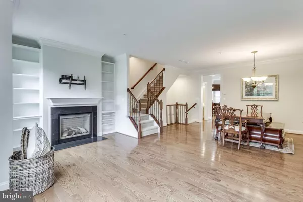 National Harbor, MD 20745,724 SENTRY SQ