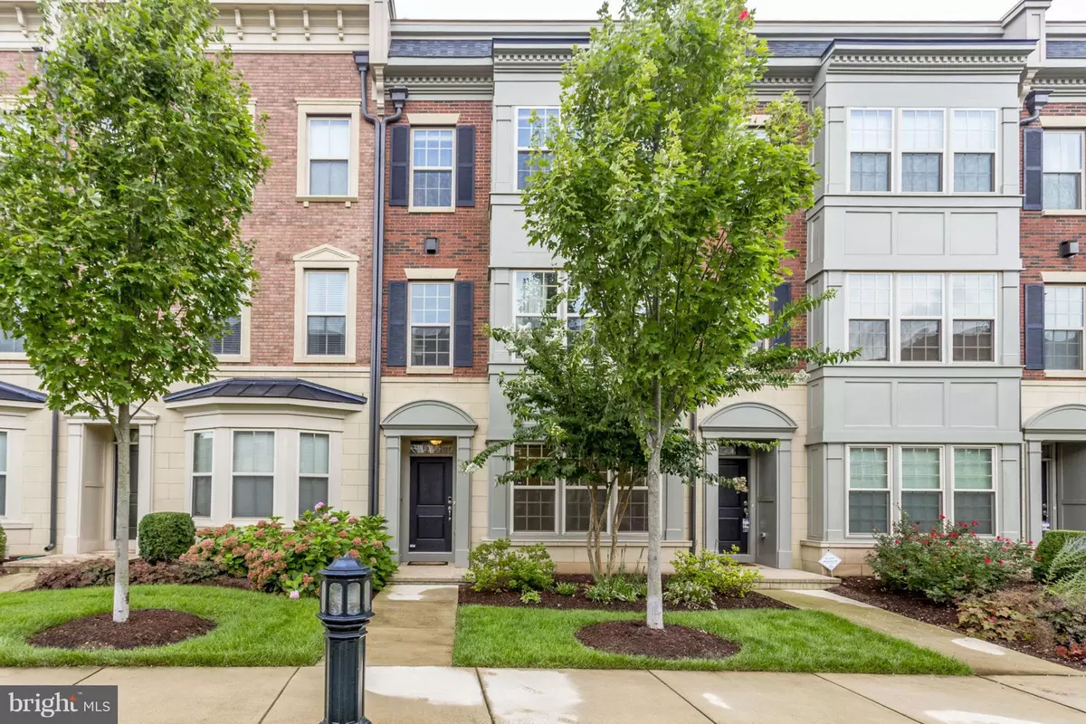 National Harbor, MD 20745,724 SENTRY SQ