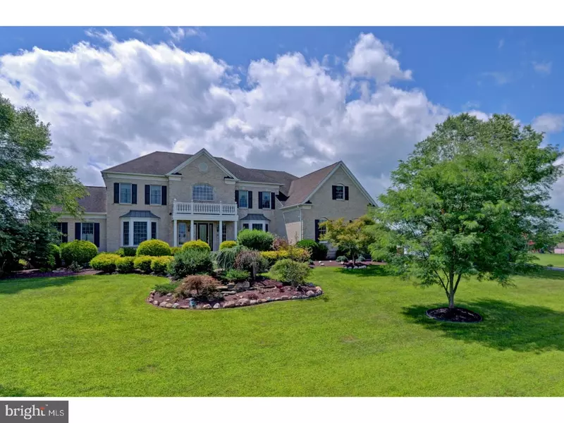 3 APPLE BLOSSOM LN, Upper Freehold, NJ 08514