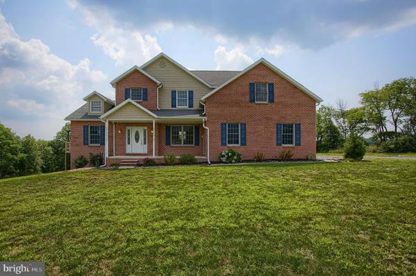 50 HARVEY RD, Newville, PA 17241