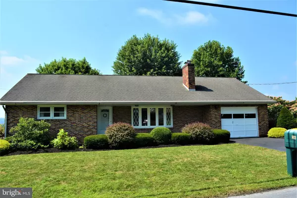 38 HAFER DR, Leesport, PA 19533