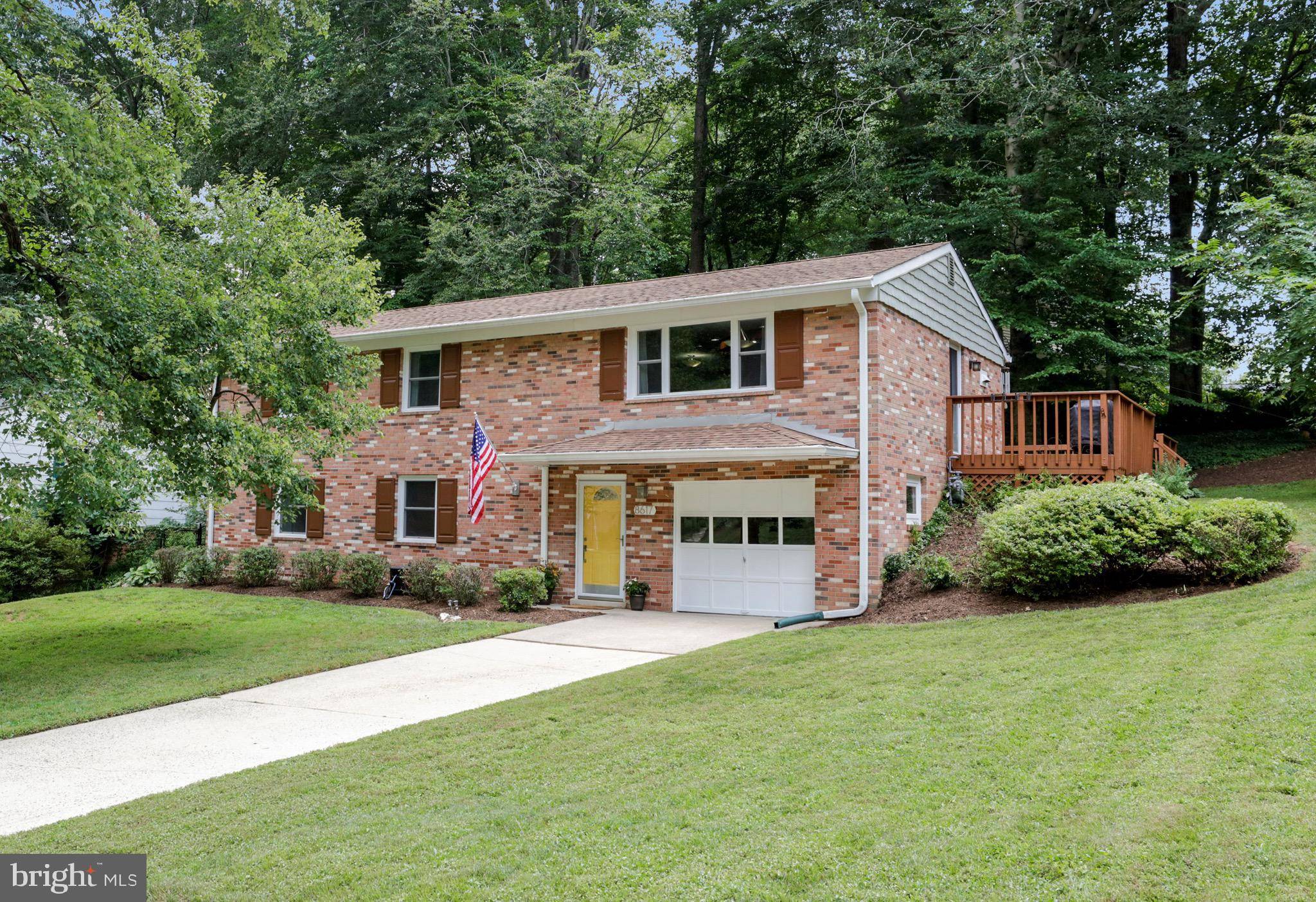 8617 KERRY LN, Springfield, VA 22152