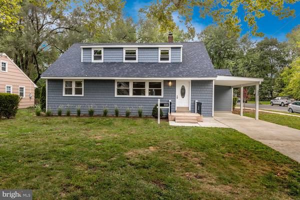 300 S WASHINGTON AVE, Moorestown, NJ 08057