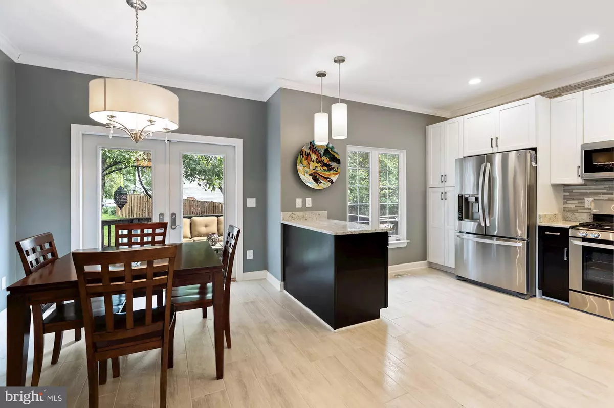 Woodbridge, VA 22193,3550 RAPID LN