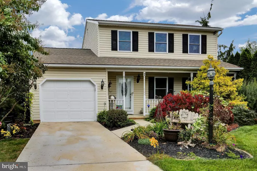 2 BUTTERNUT LN, Mechanicsburg, PA 17050