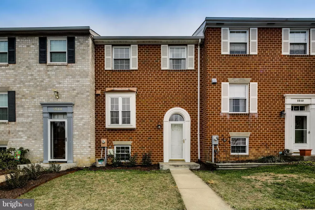 Ellicott City, MD 21043,8542 PINE RUN CT