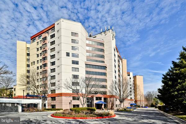 10001 WINDSTREAM DR #108, Columbia, MD 21044