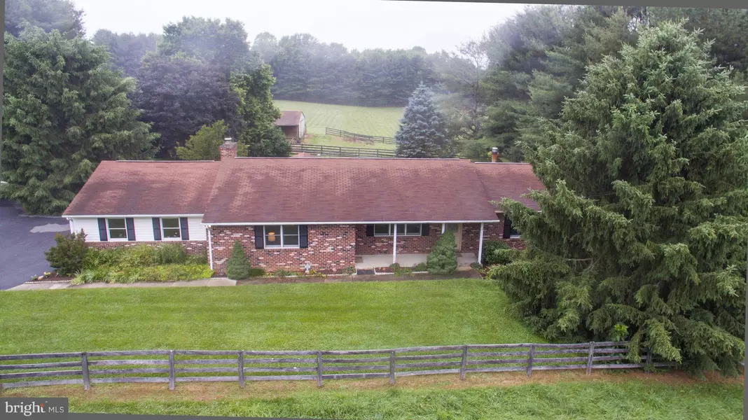 860 RIVER RD, Sykesville, MD 21784