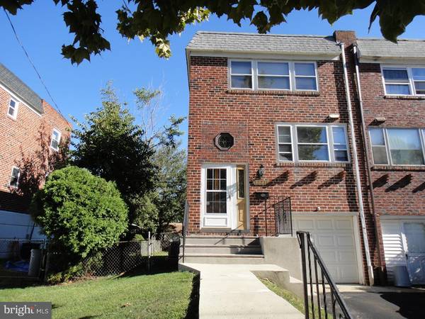 12211 SWEET BRIAR RD, Philadelphia, PA 19154