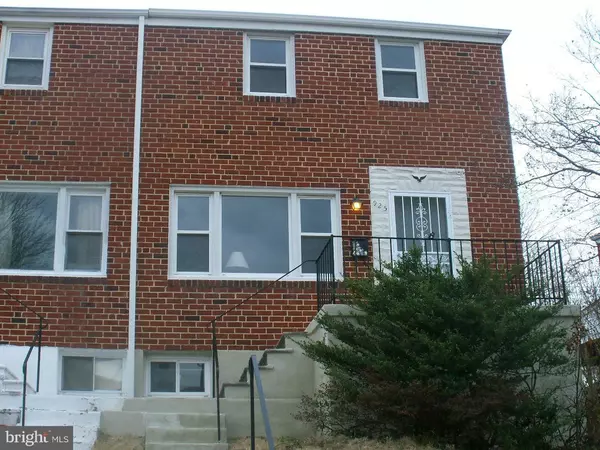 925 WILTON DR, Baltimore, MD 21227