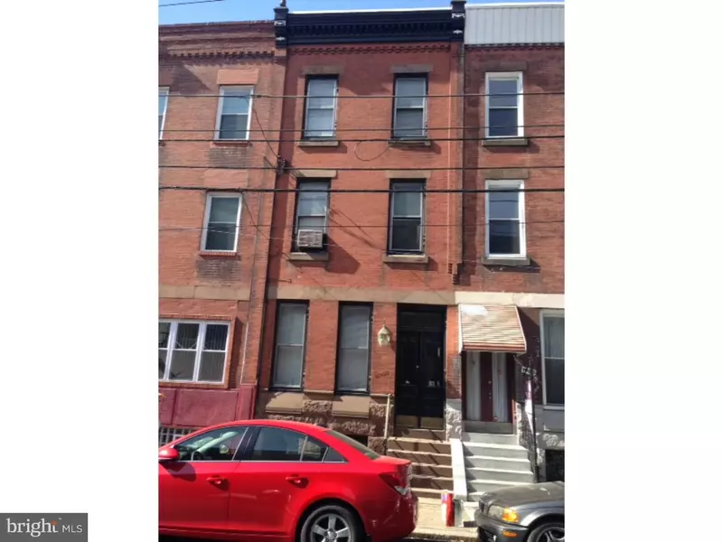 1942 S 15TH ST, Philadelphia, PA 19145