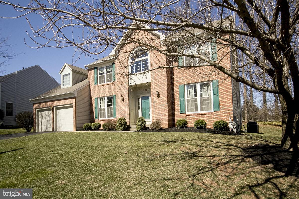 Lutherville Timonium, MD 21093,608 OAK FARM CT