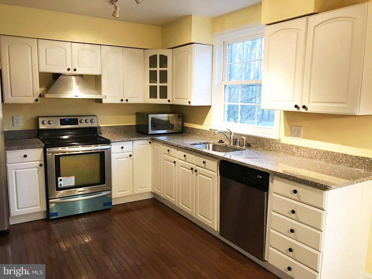 Lutherville Timonium, MD 21093,25 SALTHILL CT