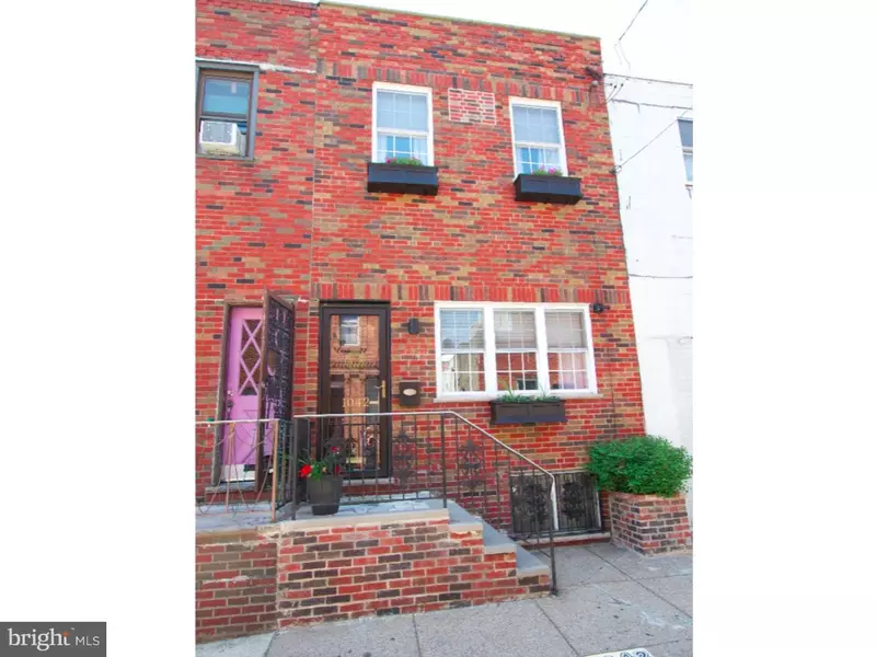 1042 MERCY ST, Philadelphia, PA 19148