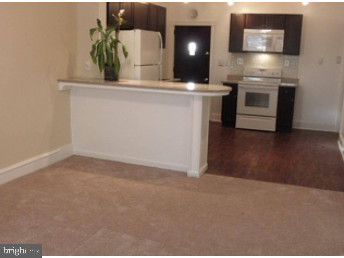 Philadelphia, PA 19141,1039 W TABOR RD