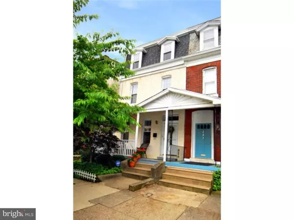 229 ROXBOROUGH AVE, Philadelphia, PA 19128